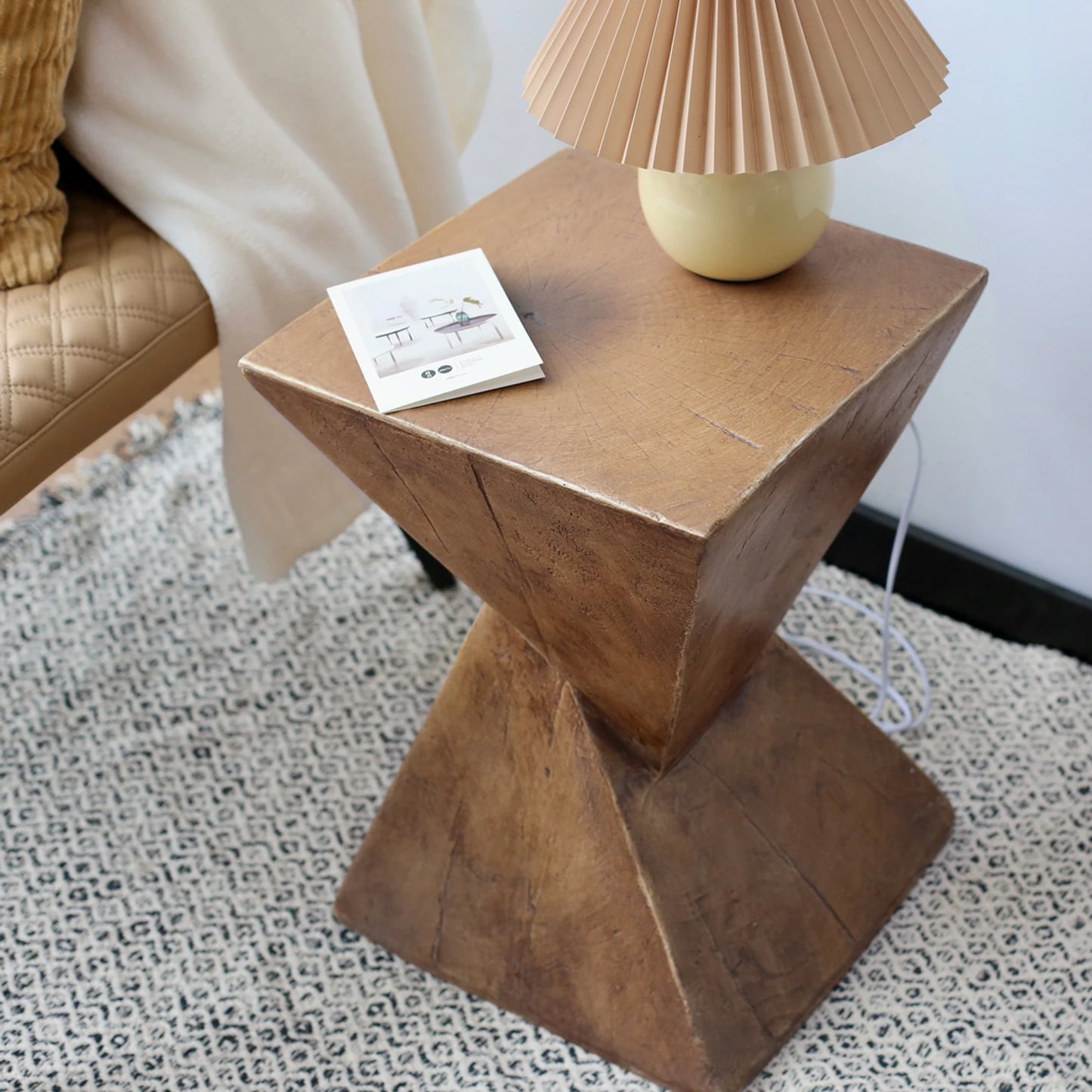 Lightweight Accent Table, Modern Geometry Side Table