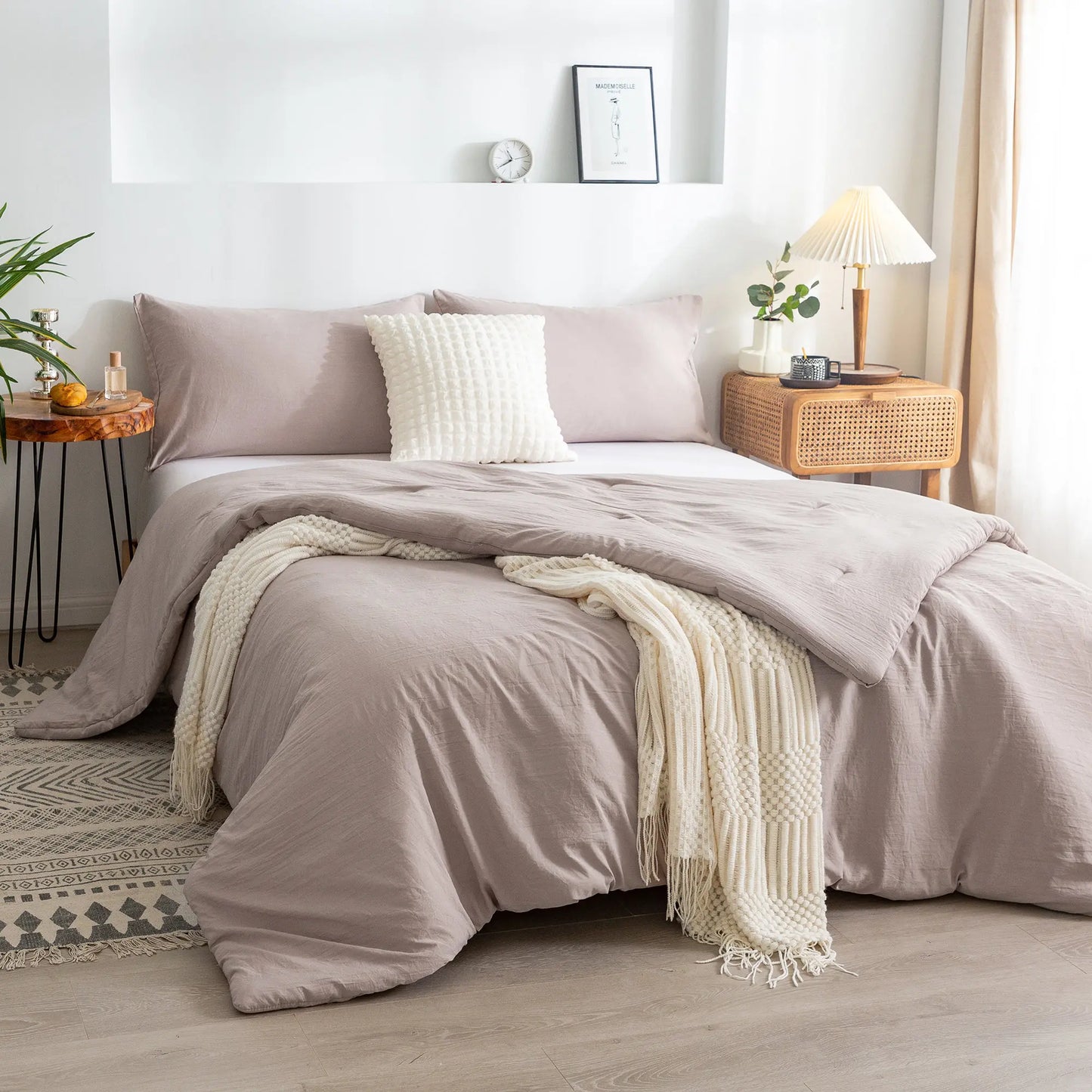 Soft Reversible Comforter Sets Microfiber Skin-friendly