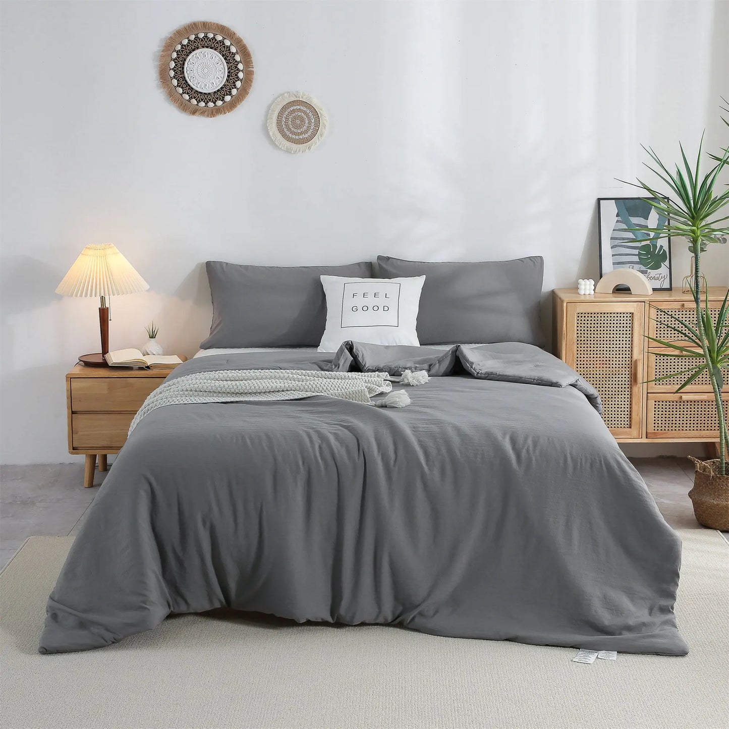 Soft Reversible Comforter Sets Microfiber Skin-friendly