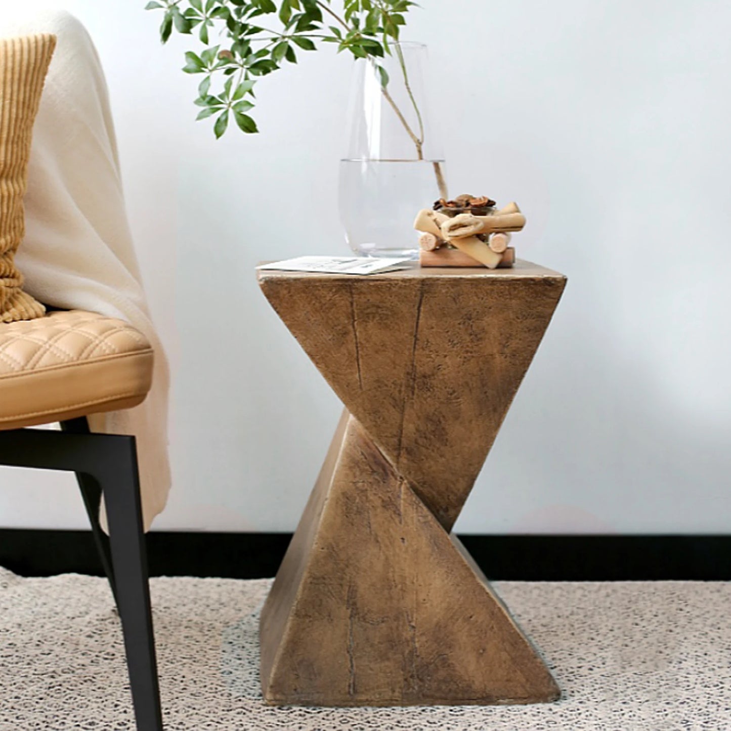 Lightweight Accent Table, Modern Geometry Side Table